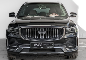 Подержанный автомобиль Geely Monjaro 2024 года (2 фото)