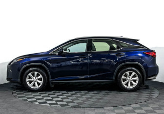Подержанный автомобиль Lexus RX 2017 года (8 фото)