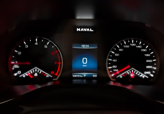 Подержанный автомобиль Haval Jolion 2024 года (13 фото)