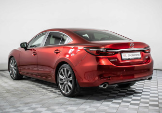 Подержанный автомобиль Mazda 6 Sedan 2018 года (7 фото)