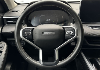 Подержанный автомобиль Haval Jolion 2023 года (12 фото)