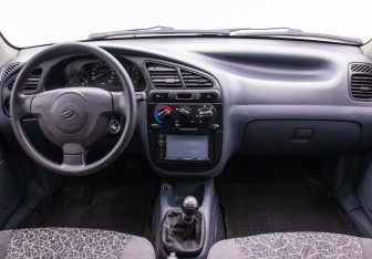 Подержанный автомобиль ЗАЗ Chance Sedan 2011 года (13 фото)