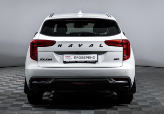 Подержанный автомобиль Haval Jolion 2021 года (6 фото)