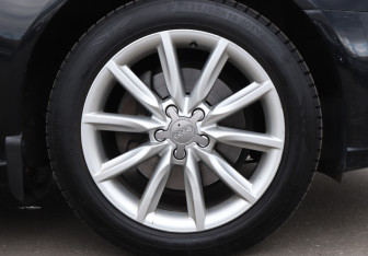 Подержанный автомобиль Audi A6 Sedan 2014 года (22 фото)