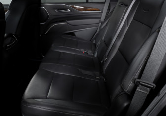 Подержанный автомобиль Cadillac Escalade Suv 2021 года (10 фото)