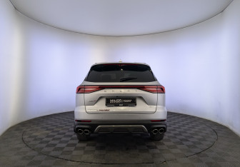 Подержанный автомобиль Chery Tiggo 8 Pro Max 2025 года (6 фото)