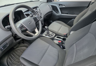 Подержанный автомобиль Hyundai Creta 2017 года (9 фото)