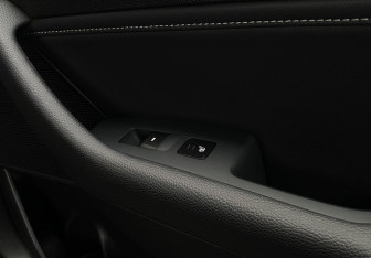 Подержанный автомобиль Hyundai Sonata 2018 года (26 фото)