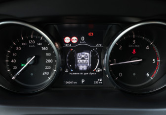 Подержанный автомобиль Land Rover Discovery Sport 2017 года (12 фото)