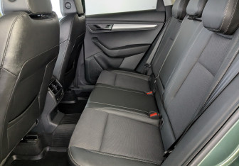 Подержанный автомобиль Skoda Karoq 2021 года (12 фото)