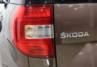 Подержанный автомобиль Skoda Yeti 2016 года (24 фото)