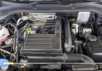 Подержанный автомобиль Skoda Rapid Liftback 2021 года (9 фото)