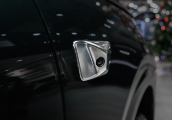 Подержанный автомобиль LiXiang L6 2024 года (23 фото)