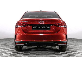 Подержанный автомобиль Hyundai Solaris Sedan 2020 года (4 фото)