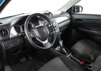 Подержанный автомобиль Suzuki Vitara 2016 года (9 фото)