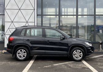 Подержанный автомобиль Volkswagen Tiguan 2011 года (4 фото)