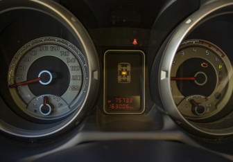 Подержанный автомобиль Mitsubishi Pajero 2014 года (11 фото)