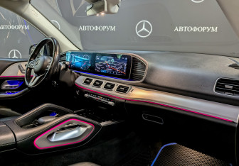 Подержанный автомобиль Mercedes-Benz GLE 2019 года (11 фото)