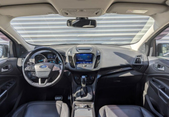 Подержанный автомобиль Ford Kuga 2017 года (14 фото)