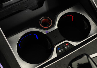 Подержанный автомобиль BMW X5 2020 года (20 фото)