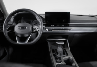 Подержанный автомобиль Geely Emgrand 2024 года (12 фото)