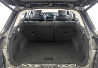 Подержанный автомобиль Exeed LX 2022 года (10 фото)