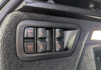 Подержанный автомобиль BMW X7 2019 года (11 фото)