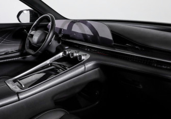 Подержанный автомобиль Exeed RX 2023 года (9 фото)