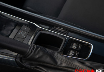 Подержанный автомобиль Peugeot 508 Sedan 2012 года (17 фото)