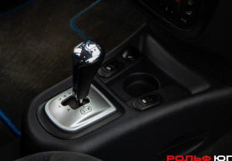 Подержанный автомобиль Citroen C3 Hatchback 2009 года (13 фото)