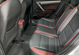 Подержанный автомобиль Geely Coolray 2021 года (17 фото)