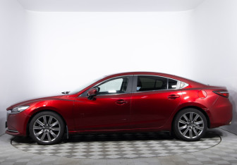 Подержанный автомобиль Mazda 6 Sedan 2019 года (8 фото)