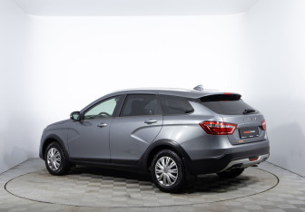 Подержанный автомобиль LADA (ВАЗ) Vesta Wagon 2019 года (7 фото)