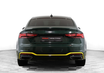 Подержанный автомобиль Audi A5 Liftback 2021 года (6 фото)
