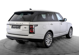 Подержанный автомобиль Land Rover Range Rover 2018 года (5 фото)