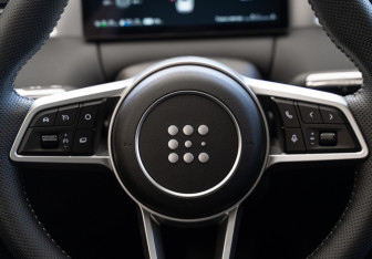 Новый Evolute i-SPACE 2026 (9 фото)