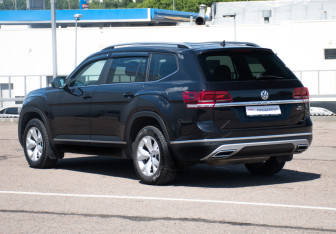 Подержанный автомобиль Volkswagen Teramont 2018 года (7 фото)