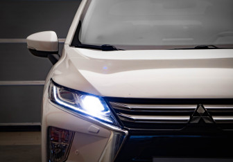 Подержанный автомобиль Mitsubishi Eclipse Cross 2018 года (33 фото)