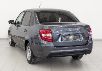 Подержанный автомобиль LADA (ВАЗ) Granta Sedan 2025 года (7 фото)