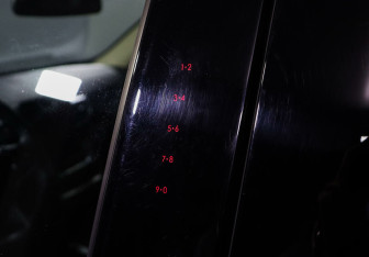 Подержанный автомобиль Ford Explorer 2020 года (17 фото)