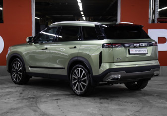 Подержанный автомобиль Jaecoo J7 2023 года (7 фото)