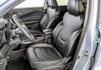 Подержанный автомобиль Москвич 3е 2023 года (21 фото)