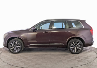 Новый Volvo XC90 2025 (3 фото)