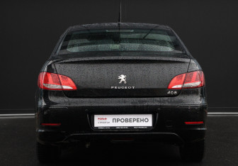 Подержанный автомобиль Peugeot 408 2014 года (6 фото)
