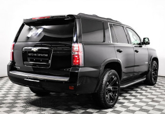 Подержанный автомобиль Chevrolet Tahoe 2017 года (3 фото)