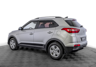 Подержанный автомобиль Hyundai Creta 2020 года (7 фото)