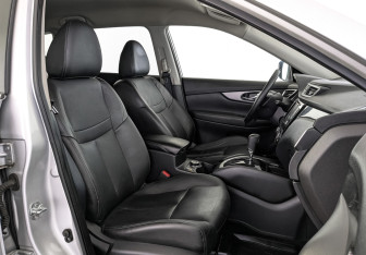 Подержанный автомобиль Nissan X-Trail 2018 года (24 фото)