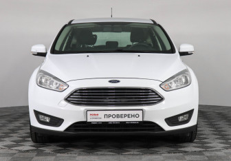 Подержанный автомобиль Ford Focus Hatchback 2018 года (2 фото)