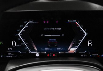 Подержанный автомобиль BMW X5 2023 года (13 фото)