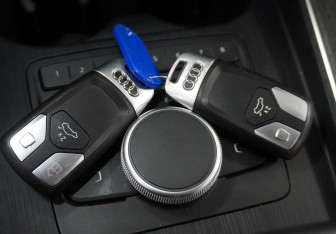 Подержанный автомобиль Audi A4 Sedan 2019 года (18 фото)